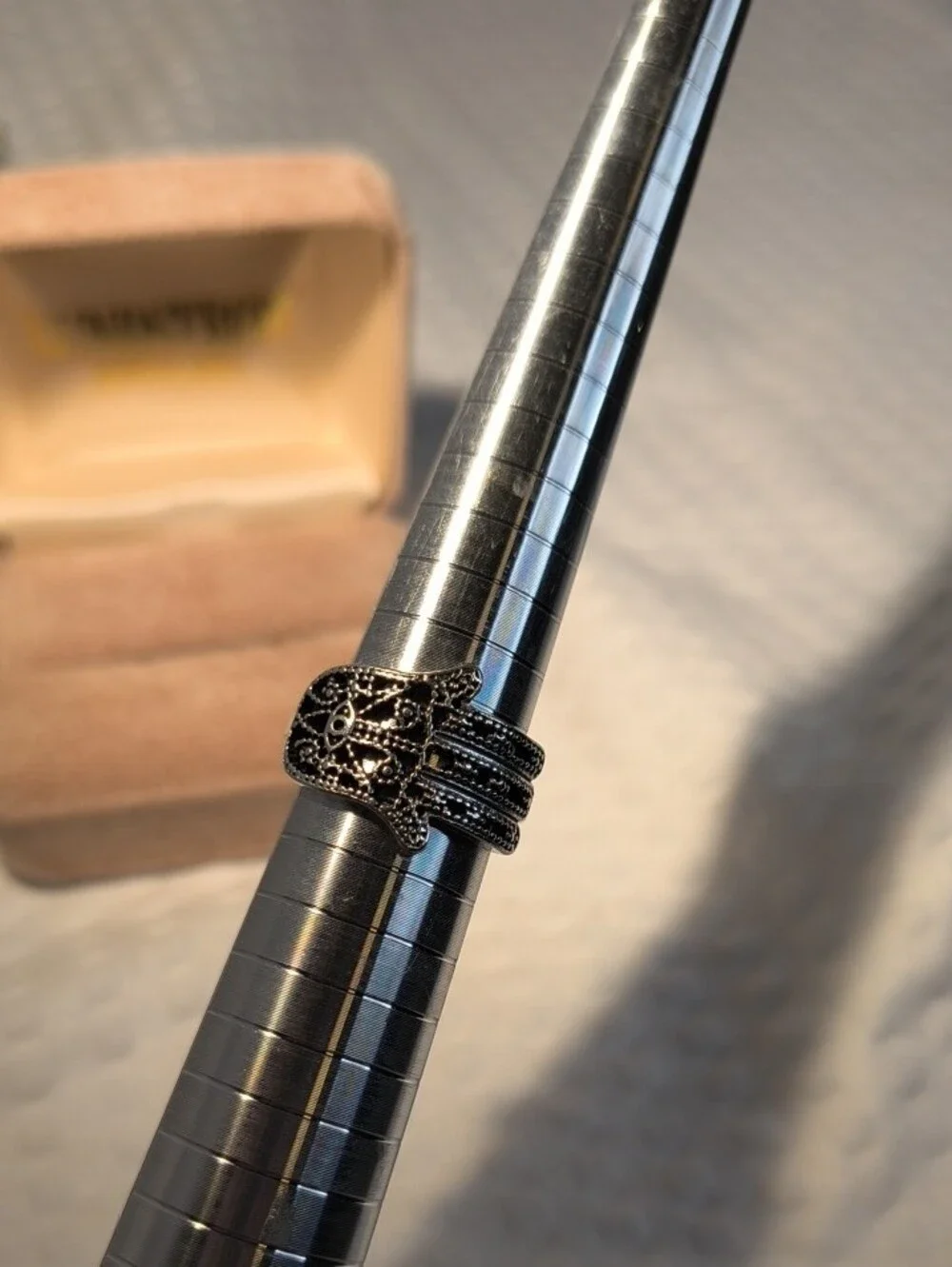 N/A elegant silver
